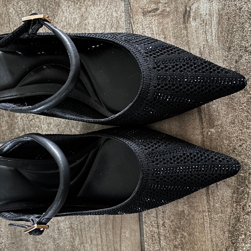 Cosy island heels